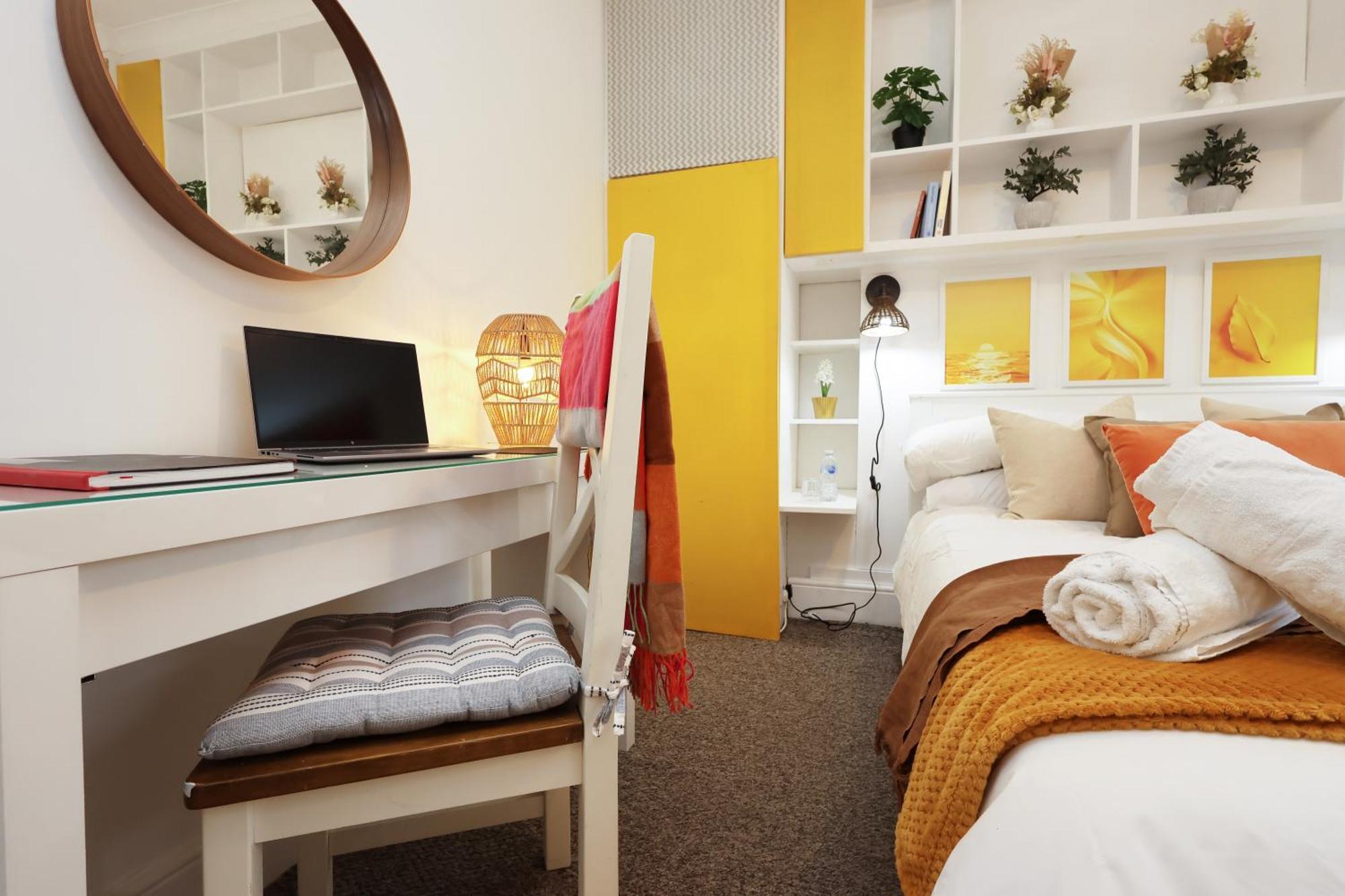 Cardiff City Guesthouse, Central Rooms, Fast Wi-Fi, On-Street Parking ภายนอก รูปภาพ